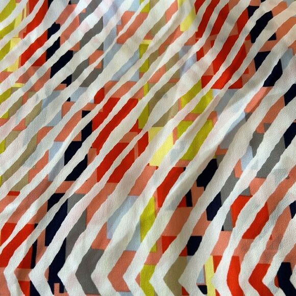 BCBGeneration orange yellow line pattern short cuffed sleeve blouse Size S - Picture 9 of 9